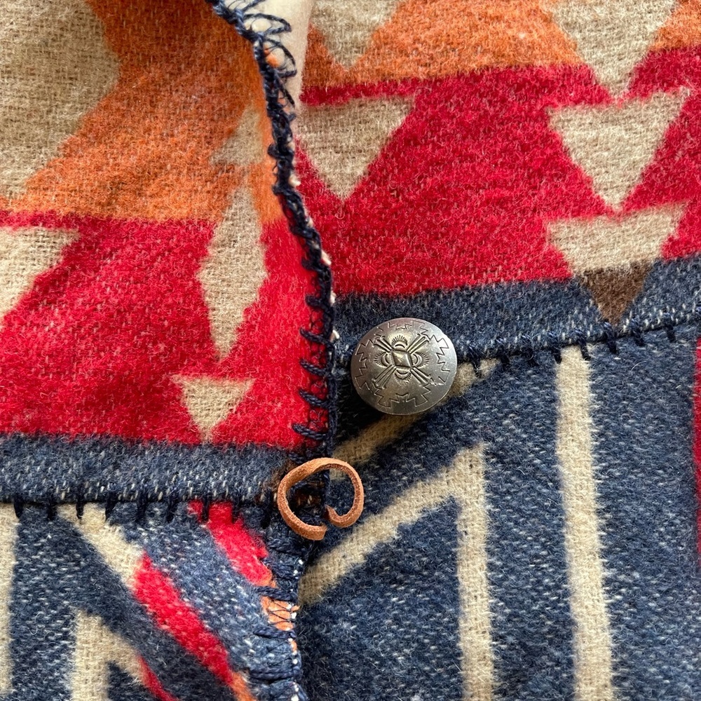 NEW Rhonda Stark denim Zuni flounce wrap wool blend Aztec pattern - Picture 5 of 10